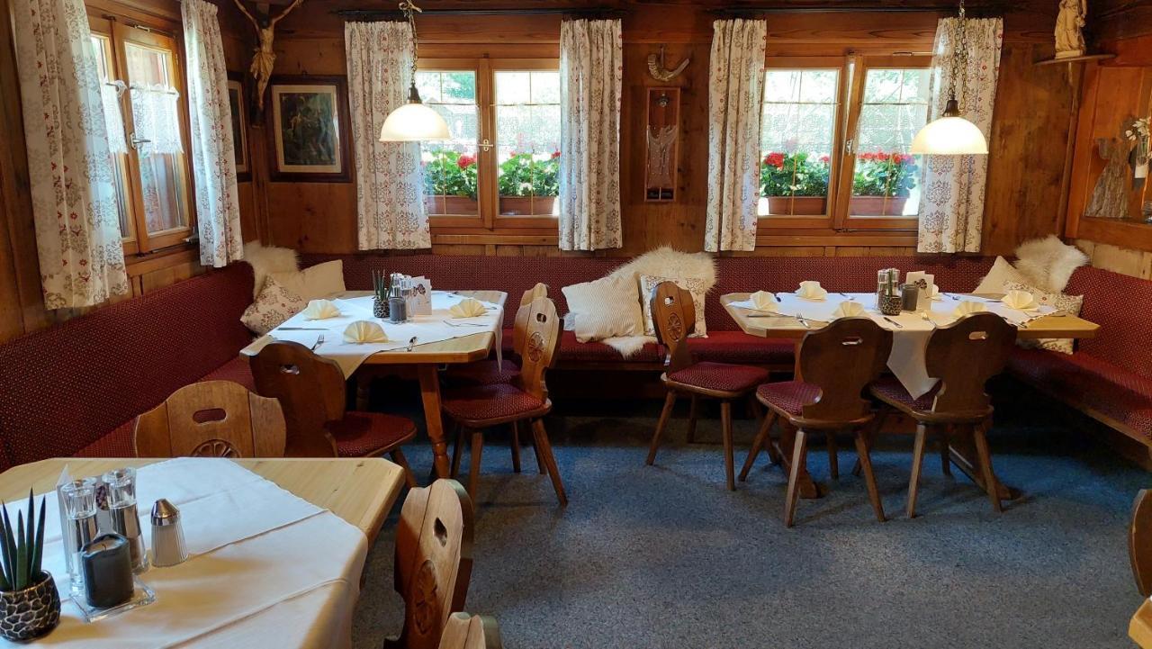 Gasthaus Pension Montafonerhuesli Sankt Gallenkirch Exterior photo
